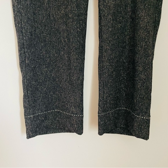 *DONATED* WHBM Cropped Ankle Pants Charcoal Grey w/ White Stitching Details - Picture 7 of 14